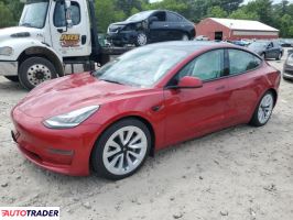 Tesla Model 3 2022
