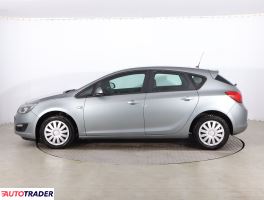 Opel Astra 2015 1.4 99 KM