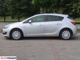 Opel Astra 2013 1.6 113 KM Opel Astra 2013 1.6 113 KM