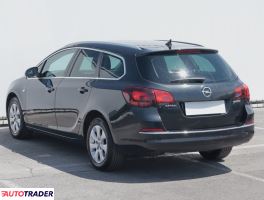 Opel Astra 2014 1.6 134 KM