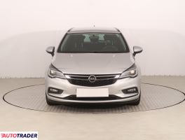 Opel Astra 2019 1.4 147 KM