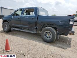 Toyota Tundra 2021 5