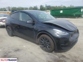 Tesla Model Y 2022 Tesla Model Y 2022
