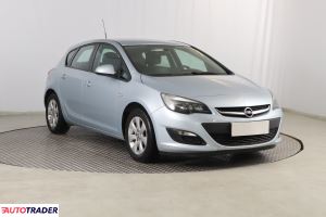 Opel Astra 2014 1.6 113 KM