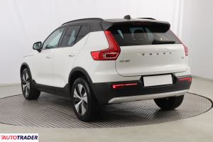 Volvo XC40 2021 1.5 160 KM