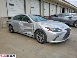 Lexus ES 2020 3