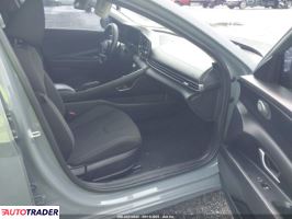 Hyundai Elantra 2023 2