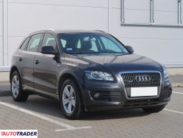 Audi Q5 2009 2.0 207 KM