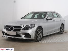 Mercedes C-klasa 2019 2.0 241 KM