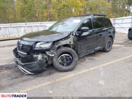 Nissan Pathfinder 2023 3