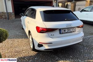 Audi A3 2021 1.0 110 KM