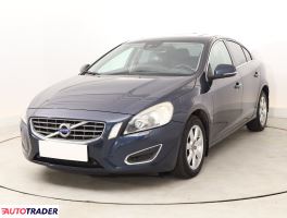 Volvo S60 2011 2.0 160 KM