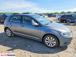 Volkswagen Golf 2021 1