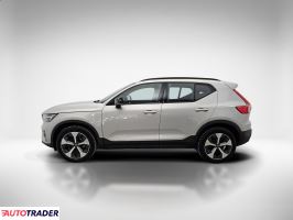 Volvo XC40 2023 2.0 163 KM