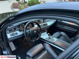 BMW 730 2013 3.0 258 KM