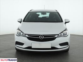 Opel Astra 2019 1.6 108 KM