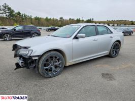 Chrysler 300C 2022 3