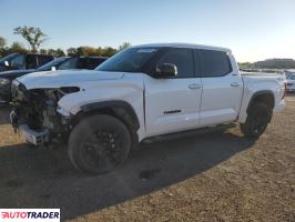 Toyota Tundra - zobacz ofertę