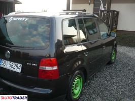 Volkswagen Touran 2003 2.0 136 KM Volkswagen Touran 2003 2.0 136 KM