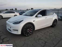 Tesla Model Y 2022 Tesla Model Y 2022