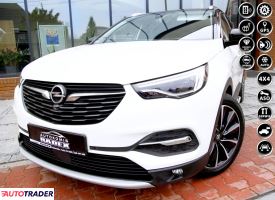 Opel Grandland X 2020 1.6 300 KM