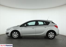 Opel Astra 2013 1.4 99 KM