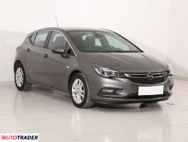 Opel Astra 2018 1.6 108 KM