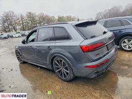 Audi Q7 2022 4