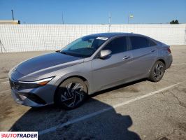 Hyundai Elantra 2025 1