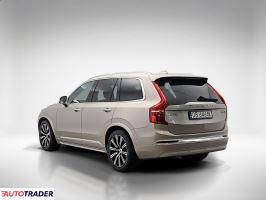 Volvo XC90 2023 2.0 235 KM