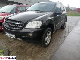 Mercedes M-klasa 2007 3.0 190 KM