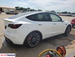 Tesla Model Y 2022 Tesla Model Y 2022