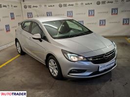 Opel Astra 2018 1.4 100 KM
