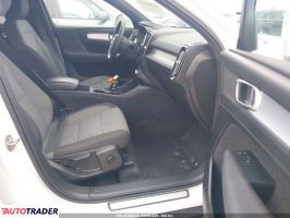 Volvo XC40 2024 2