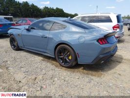 Ford Mustang 2026 5