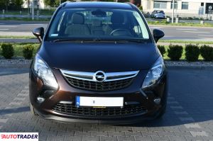 Opel Zafira 2016 1.6 136 KM
