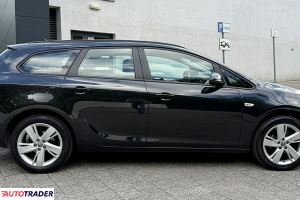 Opel Astra 2013 1.4 120 KM