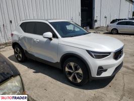 Volvo XC40 2024 2