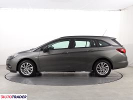 Opel Astra 2021 1.2 143 KM