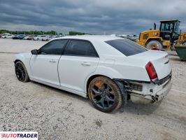 Chrysler 300C 2022 3
