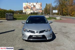 Toyota Auris 2014 1.4 90 KM Toyota Auris 2014 1.4 90 KM