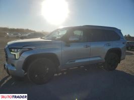 Toyota Sequoia 2025 3