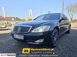 Mercedes S-klasa 2008 5.5 388 KM