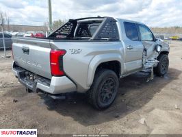 Toyota Tacoma 2025 2