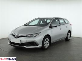 Toyota Auris 2017 1.4 88 KM Toyota Auris 2017 1.4 88 KM