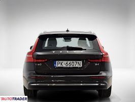 Volvo V60 2023 2.0 197 KM