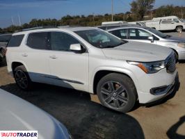 GMC Acadia 2019 3