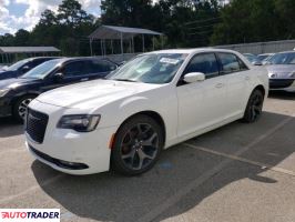 Chrysler 300C 2021 3