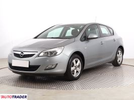 Opel Astra 2012 1.4 85 KM