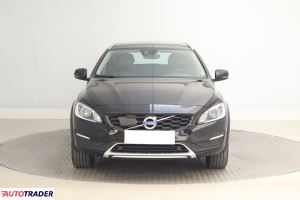 Volvo V60 Cross Country 2018 2.0 241 KM
